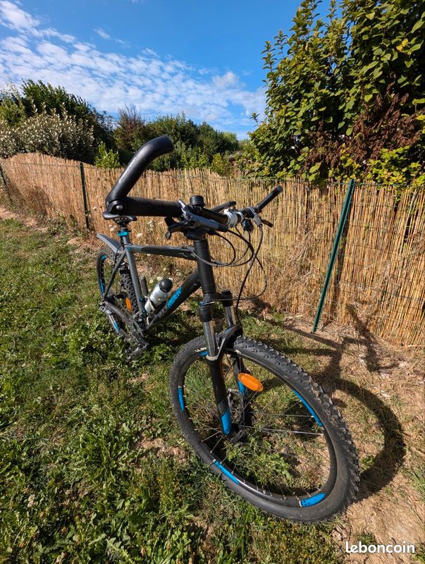 VTT Rockrider rr 8.1 L (image 1)