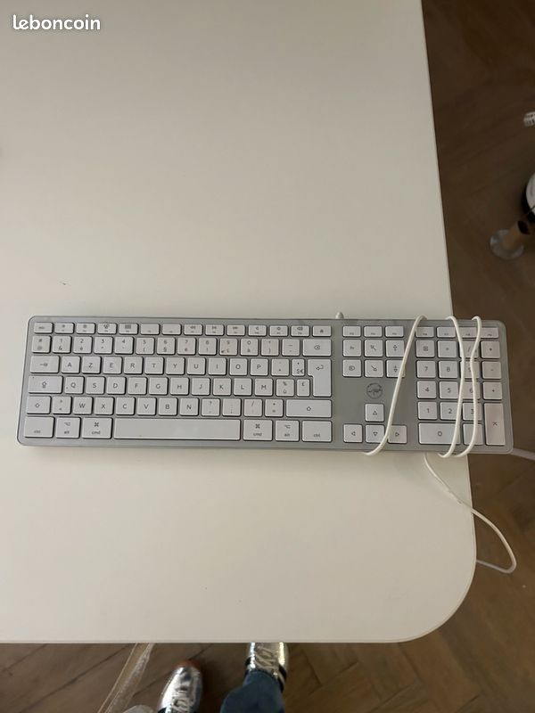 Clavier apple (image 1)