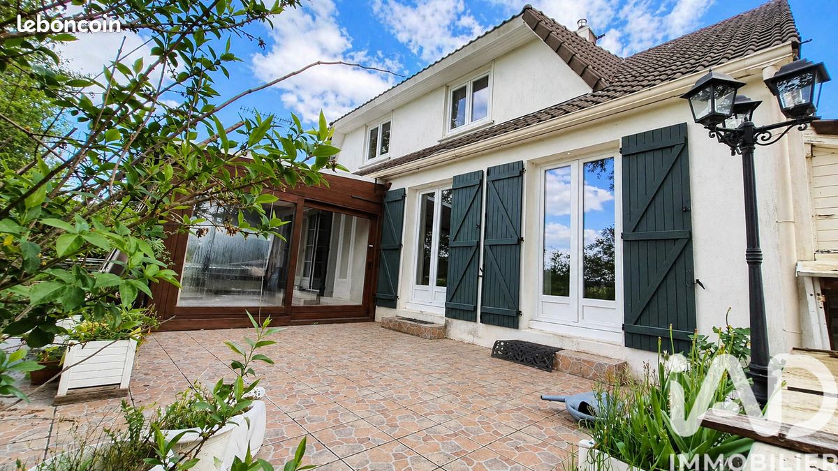 Maison 7 pièces 170 m² · à Briis-sous-Forges · 170 m² · 360 000 €