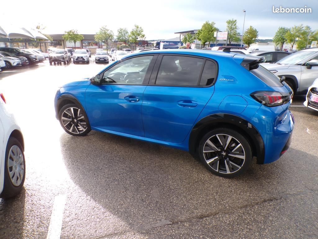 Peugeot 208 1.5 BLUEHDI 100 cv GT LINE (image 6)