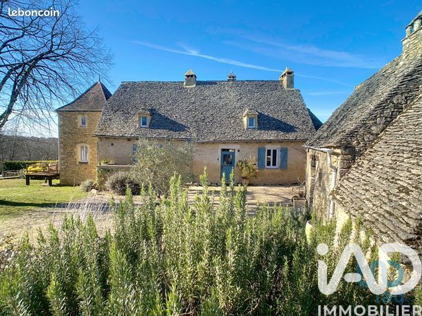 Propriété 5 pièces 180 m²