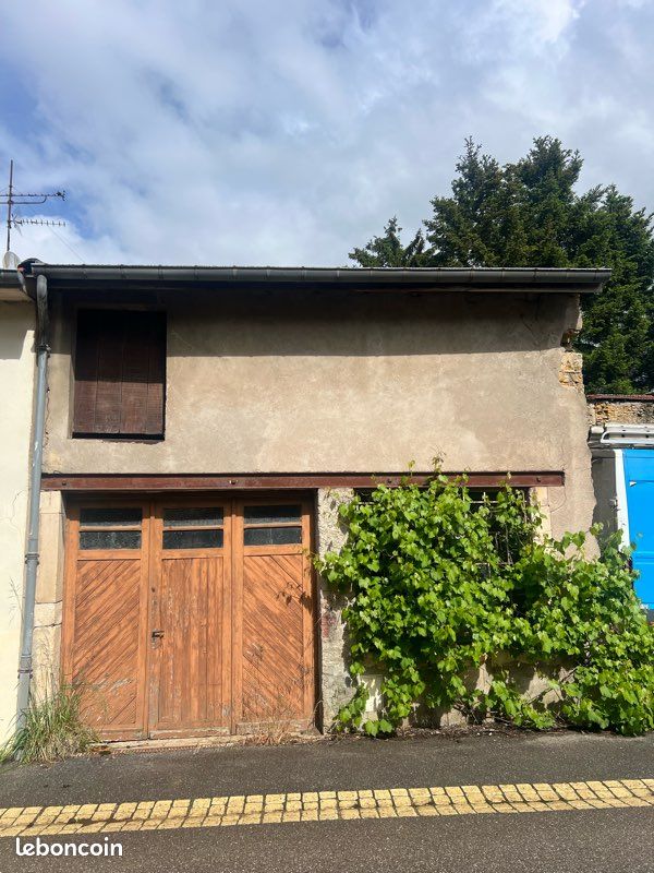Local commercial 2 pièces 120 m² · à Millery · 120 m² · 49 000 €