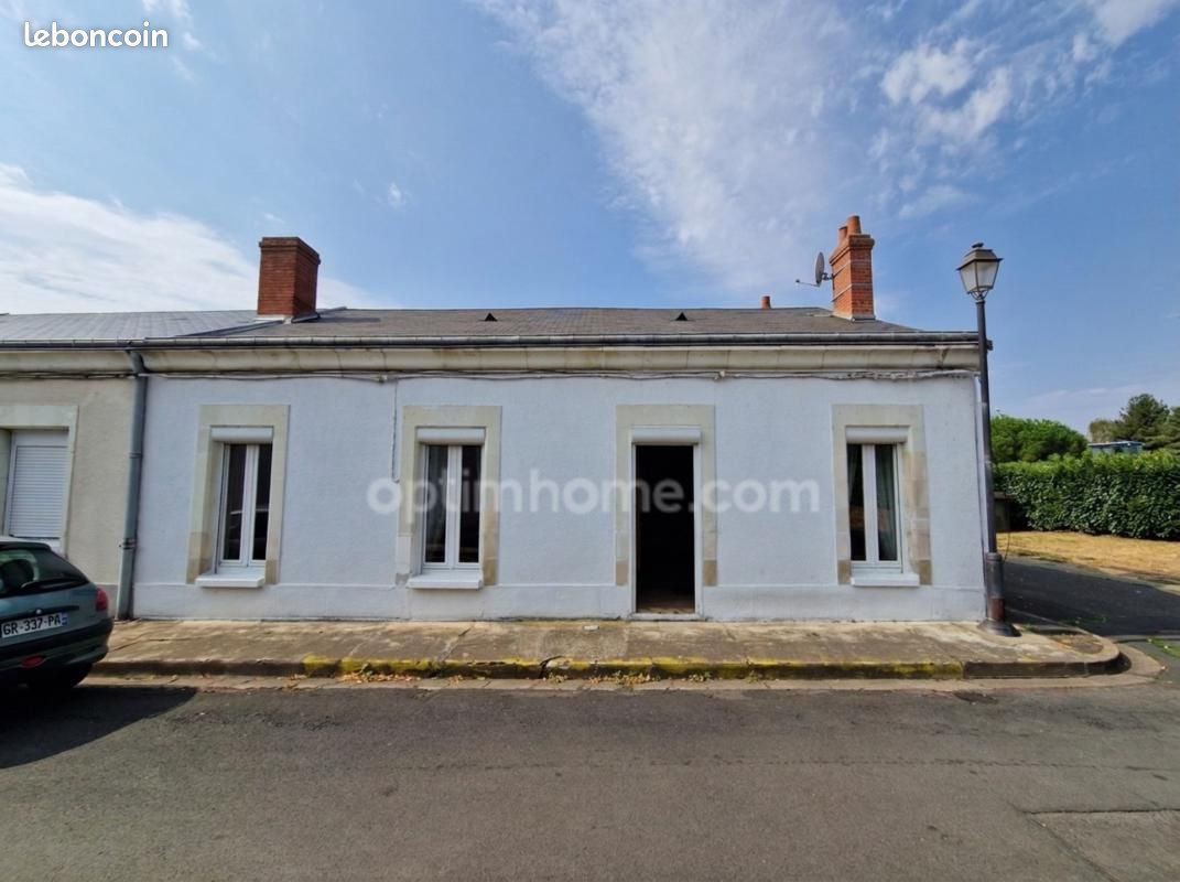 Maison 5 pièces 85 m² · à Descartes · 85 m² · 96 300 €