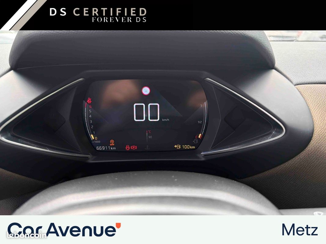 DS DS3 Crossback PureTech 100 BVM6 So Chic (image 20)