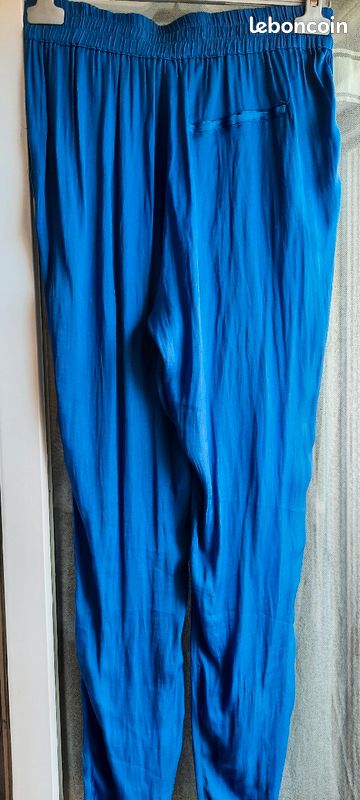 Pantalon satiné bleu roi (image 4)