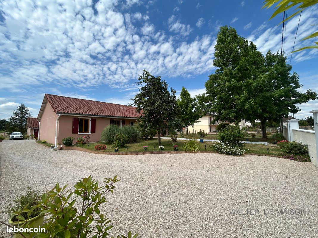 Maison 6 pièces 135 m² · à Simandre · 135 m² · 246 000 €