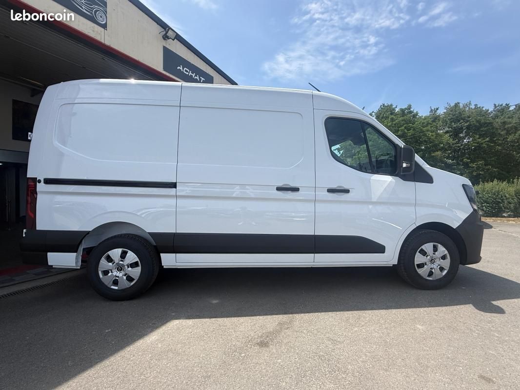 Renault Master FOURGON FGN TRAC 3T5 L2H2 BLUE DCI 150 ADVANCE NEUF 27 000 HT / 32 400 TTC (image 7)