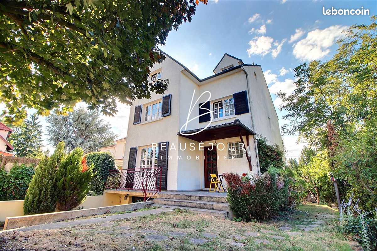Maison 8 pièces 187 m² · à Morsang-sur-Orge · 187 m² · 425 000 €