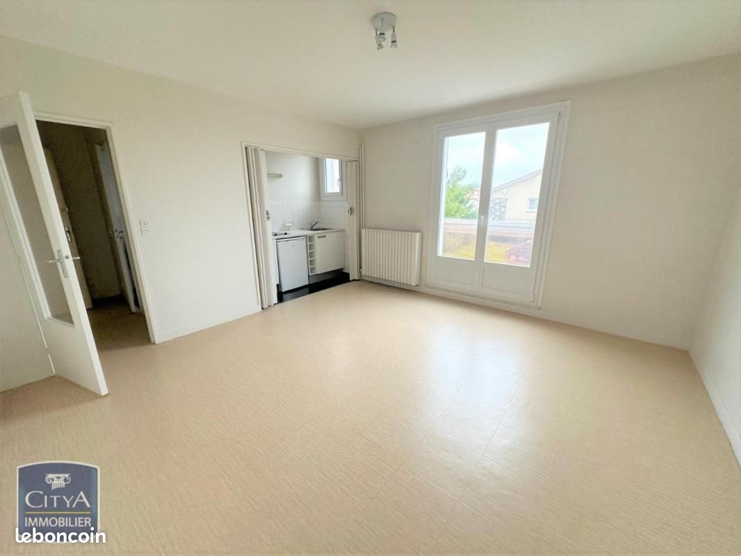 Appartement 1 pièce 27 m² · à Clermont-Ferrand · 27 m² · 400 €/mois