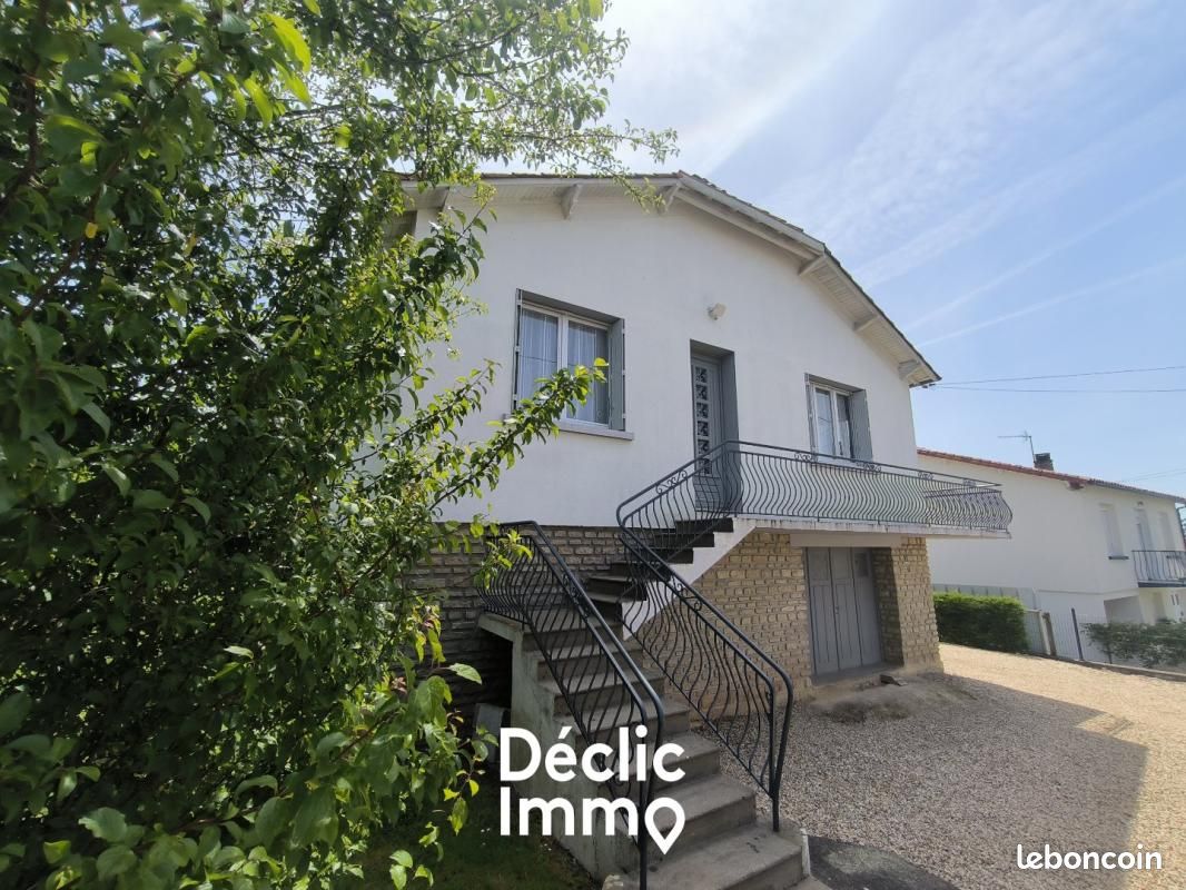 Maison 6 pièces 121 m² · à Aiffres · 121 m² · 246 750 €