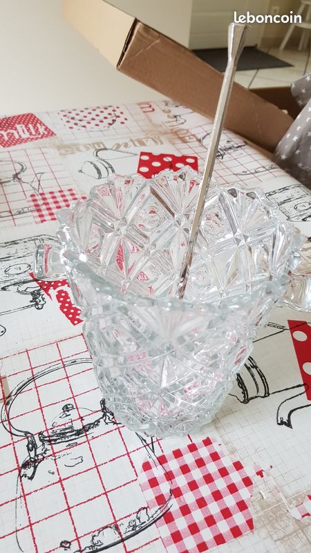 Seau à glaçons avec cuillère (image 1)