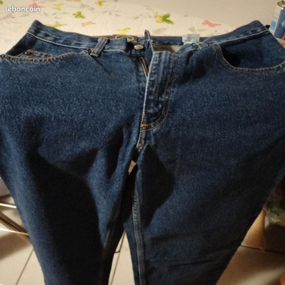 Jean Femme Lucky Brand - Taille 2 (26) - Coupe Droite Bouton Mouche - Occasion Très Bon état