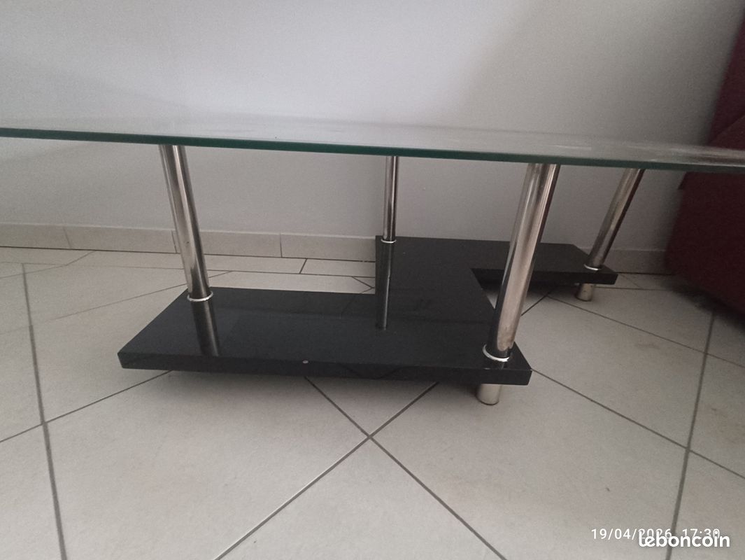 Table de salon (image 1)