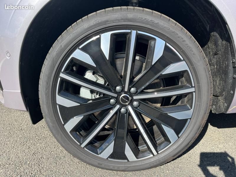 Volvo XC60 T6 Hybride Rechargeable 350ch Ultra Style Dark Geartronic 8 AWD (image 10)