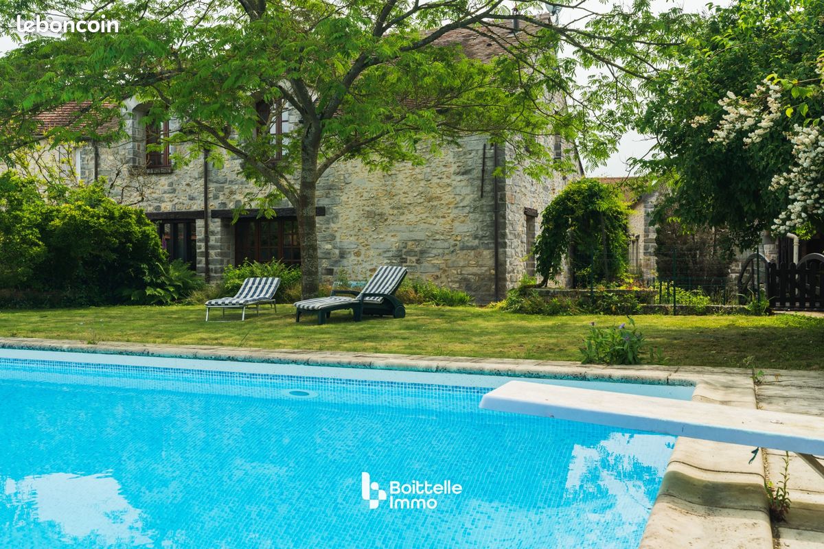 Maison 8 pièces 220 m² · à Barbizon · 220 m² · 769 000 €