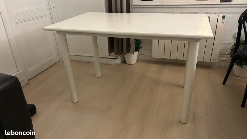 Table Calligaris (image 1)