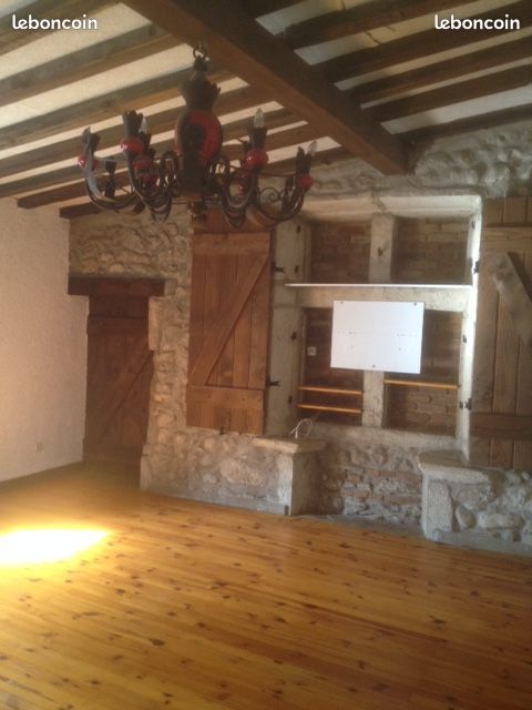 Maison 6 pièces 215 m² · à Château-Gaillard · 215 m² · 220 000 €