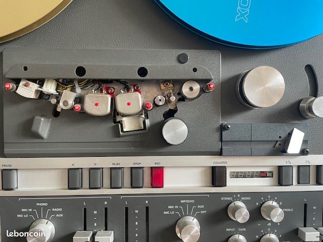 2 Boutons Ronds Pour Revox A700 – Occasion – Pièce Détachée Vintage