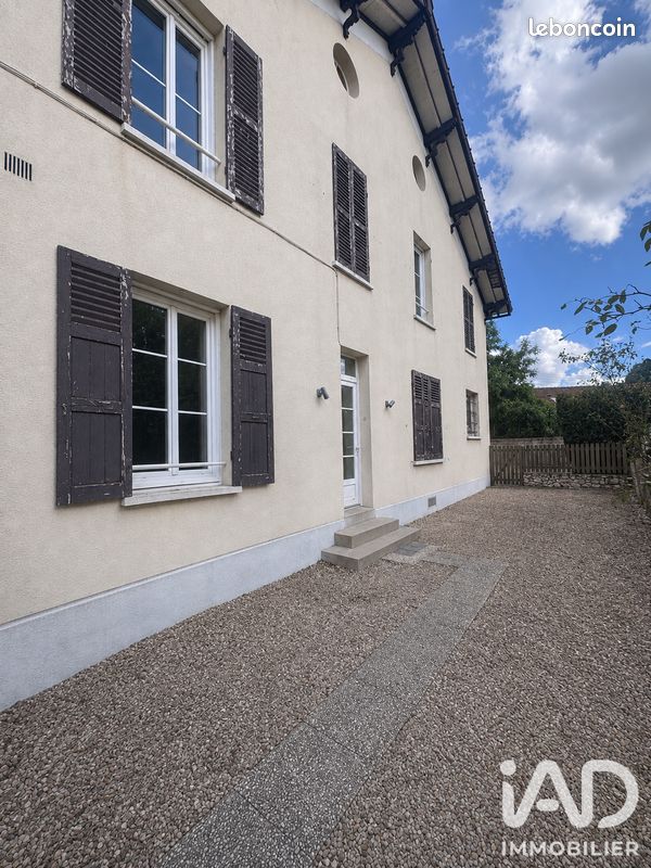 Maison 5 pièces 102 m² · à Montereau-Fault-Yonne · 102 m² · 182 000 €