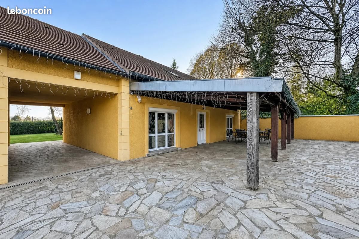 Maison 6 pièces 170 m² · à Gouvernes · 170 m² · 574 000 €