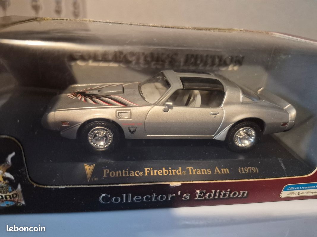 Voiture de collection - Pontiac Firebird 1969 - Road Champs 1/43