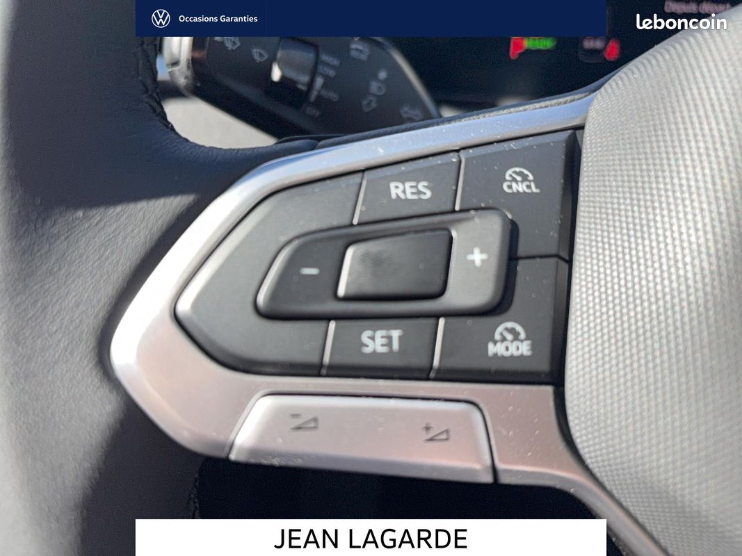 VOLKSWAGEN T-Roc 1.5 eTSI EVO2 Hybrid 116 ch DSG7 T-Roc (image 15)