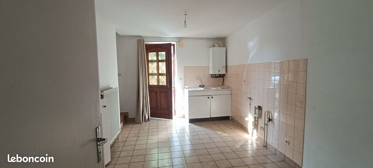 Maison 4 pièces 69 m² · à Feurs · 69 m² · 495 €