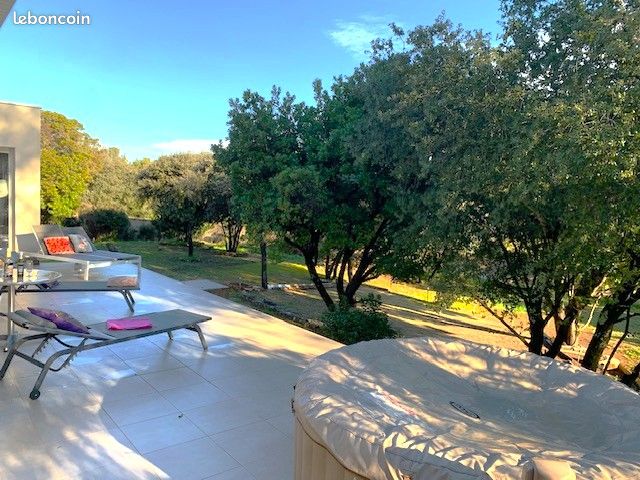 Maison 5 pièces 183 m² · à Nîmes · 183 m² · 682 500 €