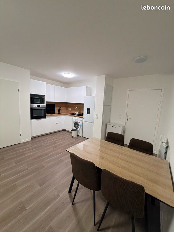 Appartement 2 pièces 42 m² · à Montlhéry · 42 m² · 990 €/mois
