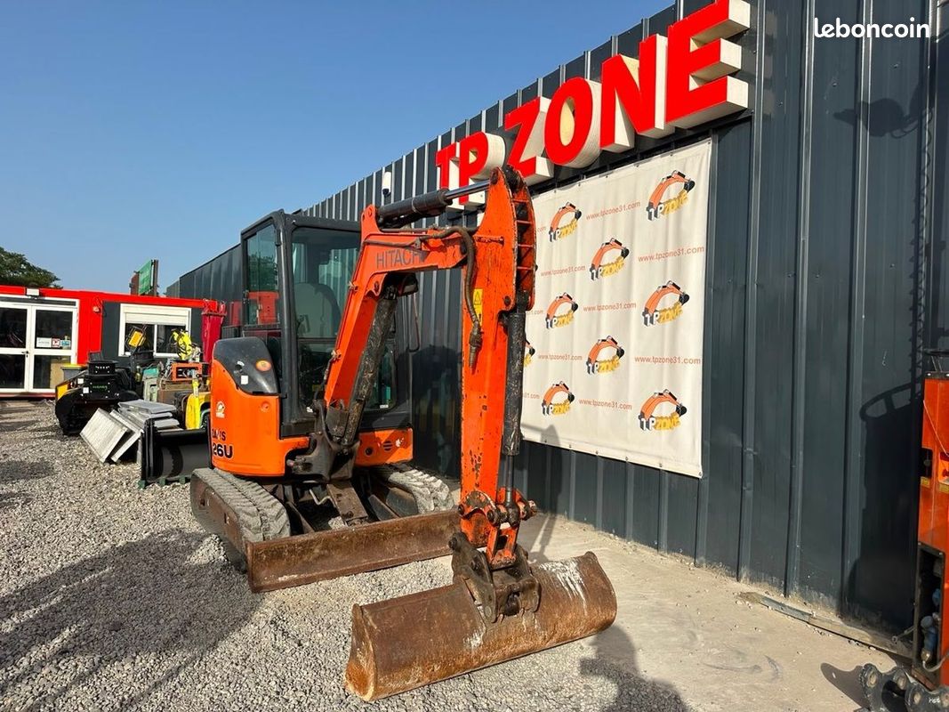 Hitachi ZX26U-5A CR Cabine à 22 900  HT (image 19)
