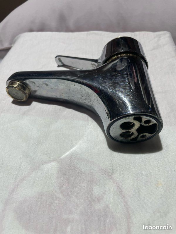 2 Mitigeurs lavabo (image 3)