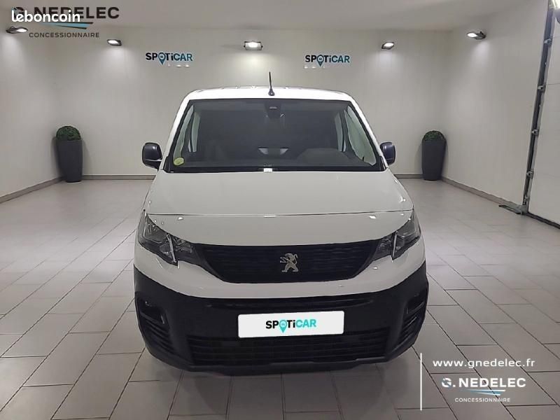 Peugeot Partner Standard 650kg BlueHDi 130ch S&S Asphalt EAT8 (image 2)