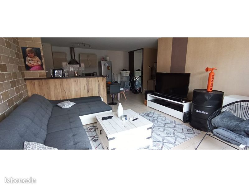 Appartement 2 pièces 54 m² · à Montrond-les-Bains · 54 m² · 595 €/mois