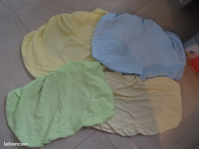 Lot 4 draps housse 50x35 cm (image 1)