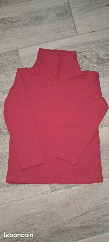 Lot de vêtements fille 4 ans (image 6)