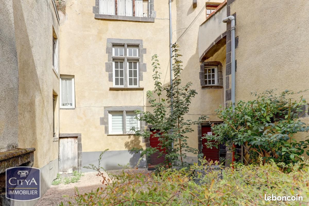 Appartement 2 pièces 33 m² · à Riom · 33 m² · 83 000 €