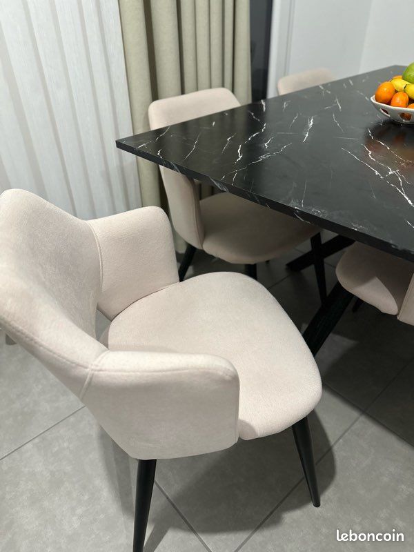Table à manger avec chaise (image 2)