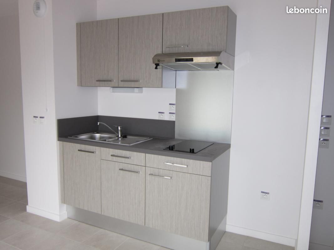 Appartement 2 pièces 42 m² · à Cenon · 42 m² · 657 €/mois