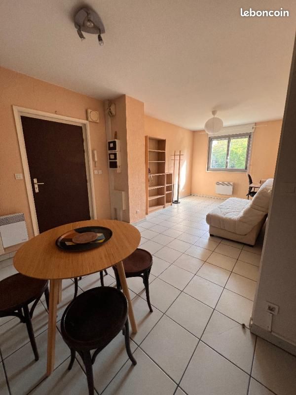 Appartement 2 pièces 40 m² · à Saint-Étienne · 40 m² · 490 €/mois
