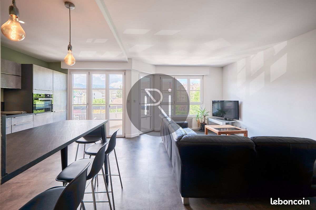 Appartement 3 pièces 67 m² · à Annecy · 67 m² · 350 000 €