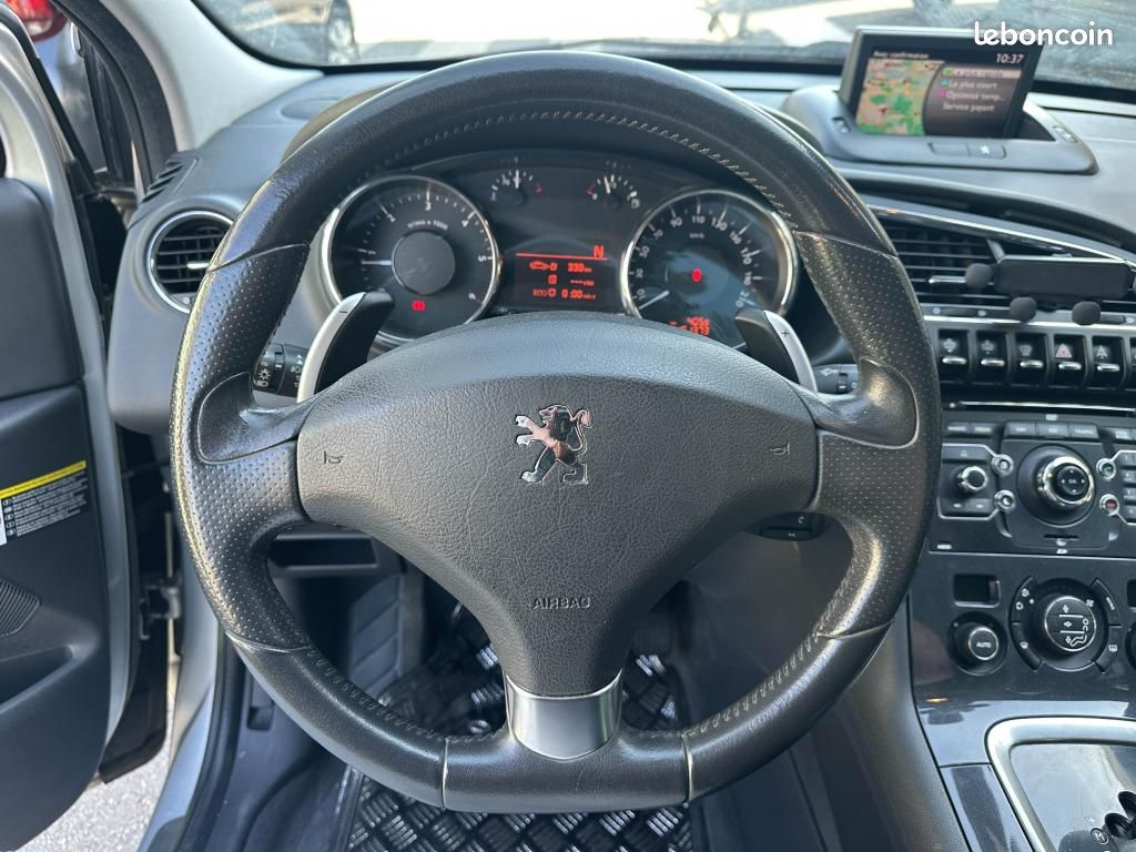 PEUGEOT 3008 1.6 e-HDi FAP - 112 - BV MP6 Allure Toit panoramique (image 20)