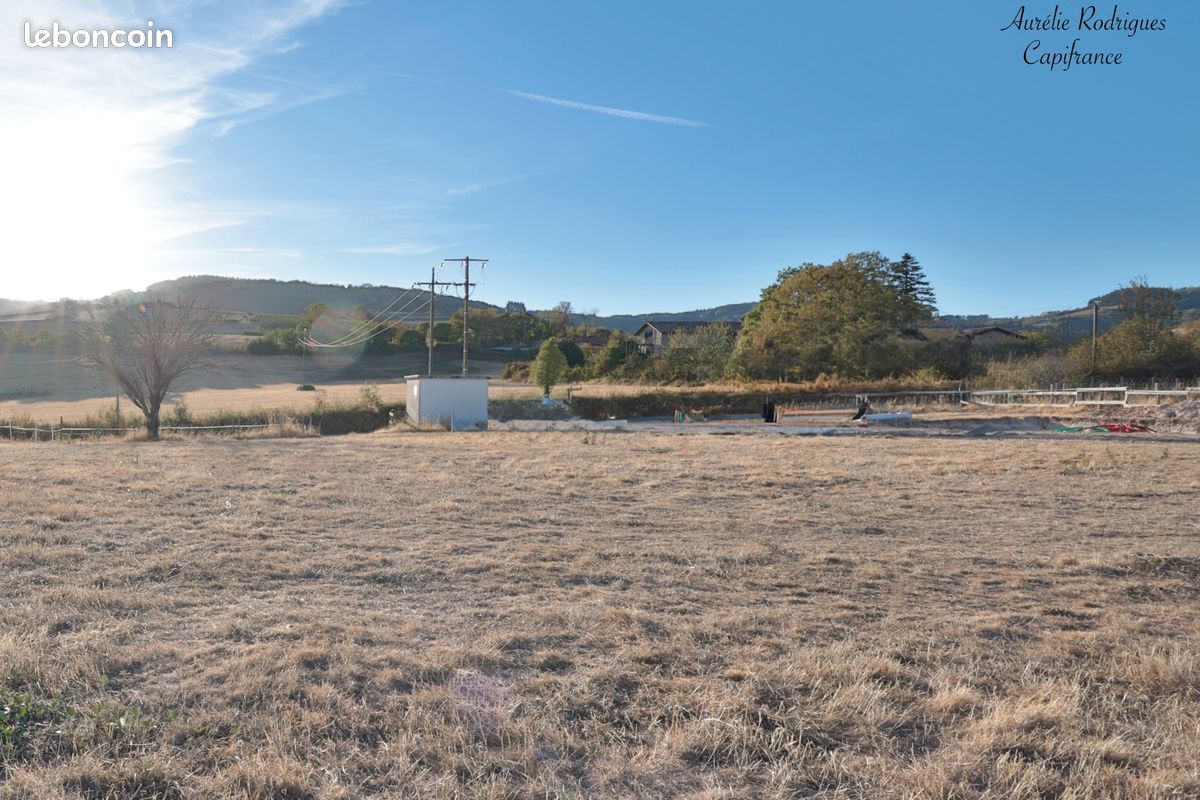 Terrain 914 m² Serrieres · à Serrières · 69 000 €