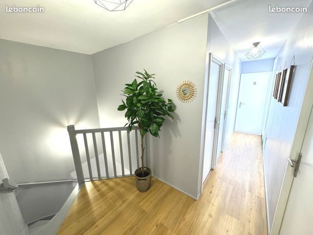 Appartement 7 pièces 110 m² · à Évry-Courcouronnes · 110 m² · 500 €