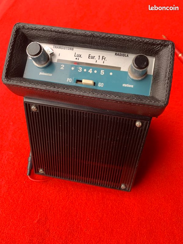 Autoradio vintage RADIOLA bluetooth pour véhicule collection (image 3)