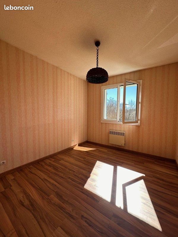 Maison 5 pièces 78 m² - Ussel 19200 (image principale 3)