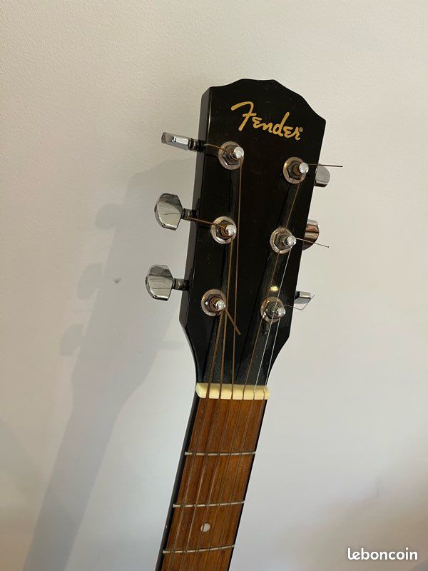 Guitare fender (image 2)