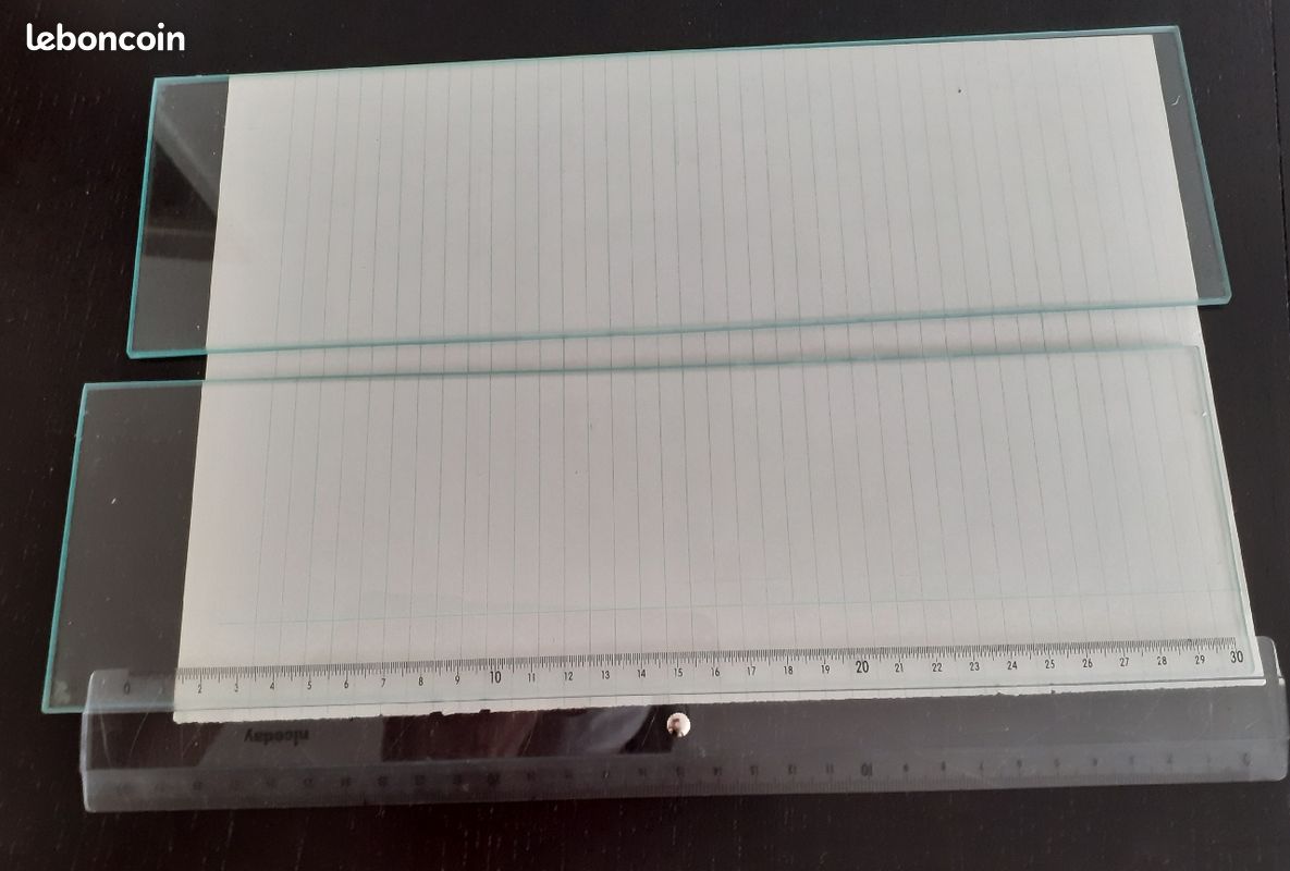 2 tablettes en verre (image 1)