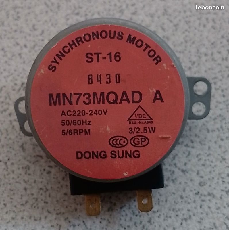 Micro moteur synchrone 220V. ST - 16 (image 1)