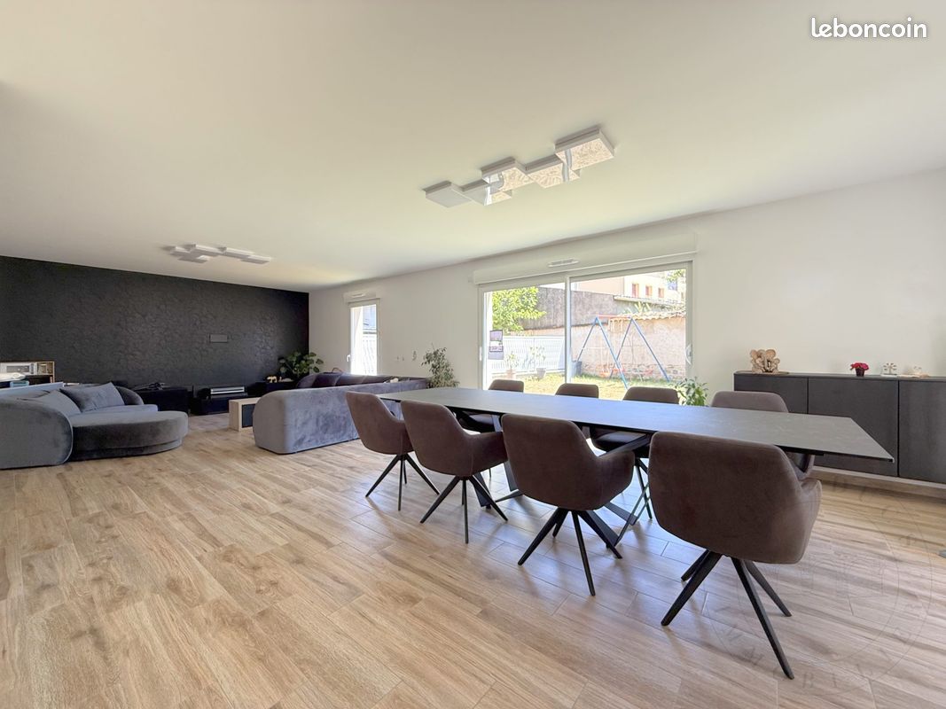 Maison 4 pièces 147 m² · à Chaponost · 147 m² · 720 000 €