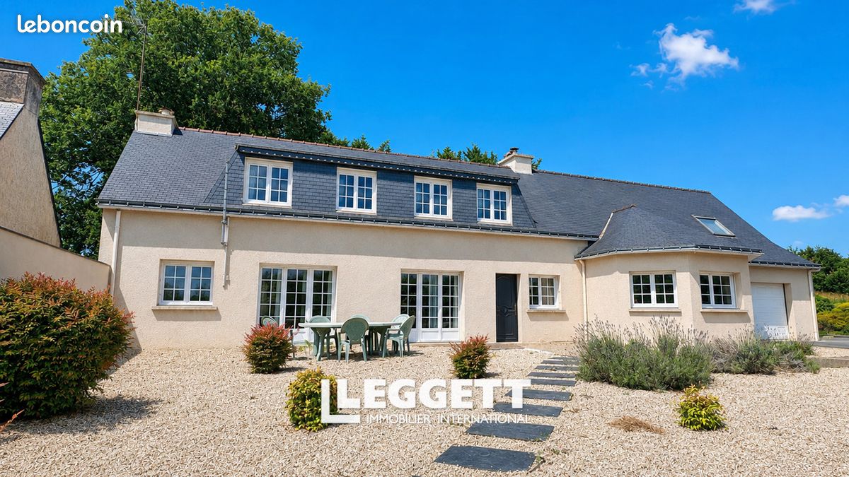 Maison 8 pièces 165 m² · à Val d'Oust · 165 m² · 478 400 €